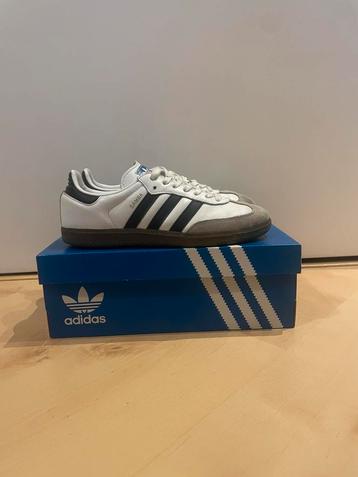 Adidas Samba OG “White” maat 42. beschikbaar voor biedingen