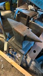 Aambeeld, Ophalen of Verzenden, Zo goed als nieuw