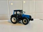Valtra 6850 Blauw UH 1/32, Hobby en Vrije tijd, Modelauto's | 1:32, Ophalen of Verzenden, Zo goed als nieuw, Tractor of Landbouw