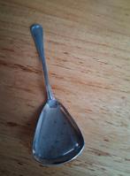 Verzilverde Suikerschep, Ophalen