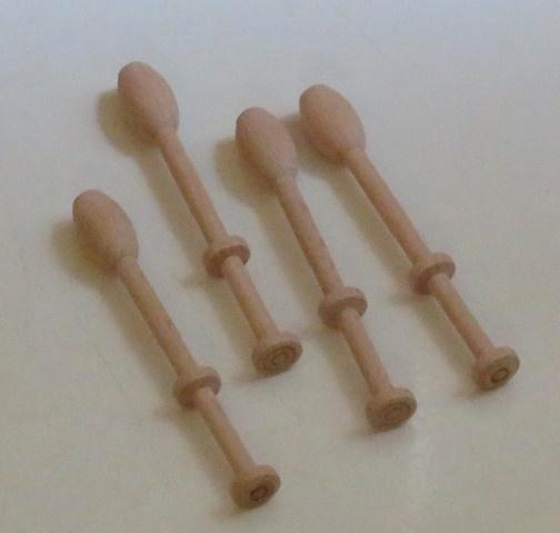 16 houten kantklosjes - 120625, Hobby en Vrije tijd, Kantklossen, Zo goed als nieuw, Klos(sen), Ophalen of Verzenden