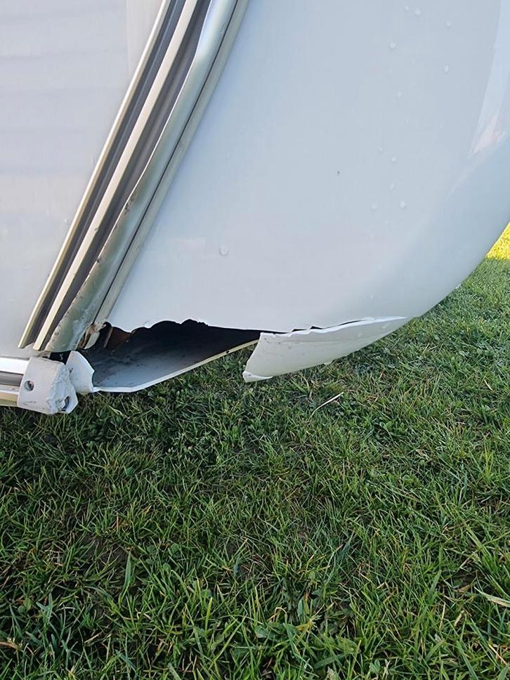 BUMPER REPARATIE,MAXXFAN,HORDEUR & PLISSE REPARATIE,S ENZ., Caravans en Kamperen, Camper-accessoires, Zo goed als nieuw, Ophalen