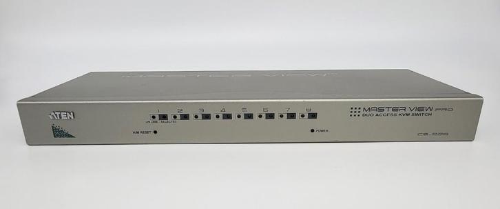 ATEN CS-228 Master view Pro Quarter Access KVM Switch, Computers en Software, Dockingstations, Gebruikt, Docking station, Ophalen of Verzenden
