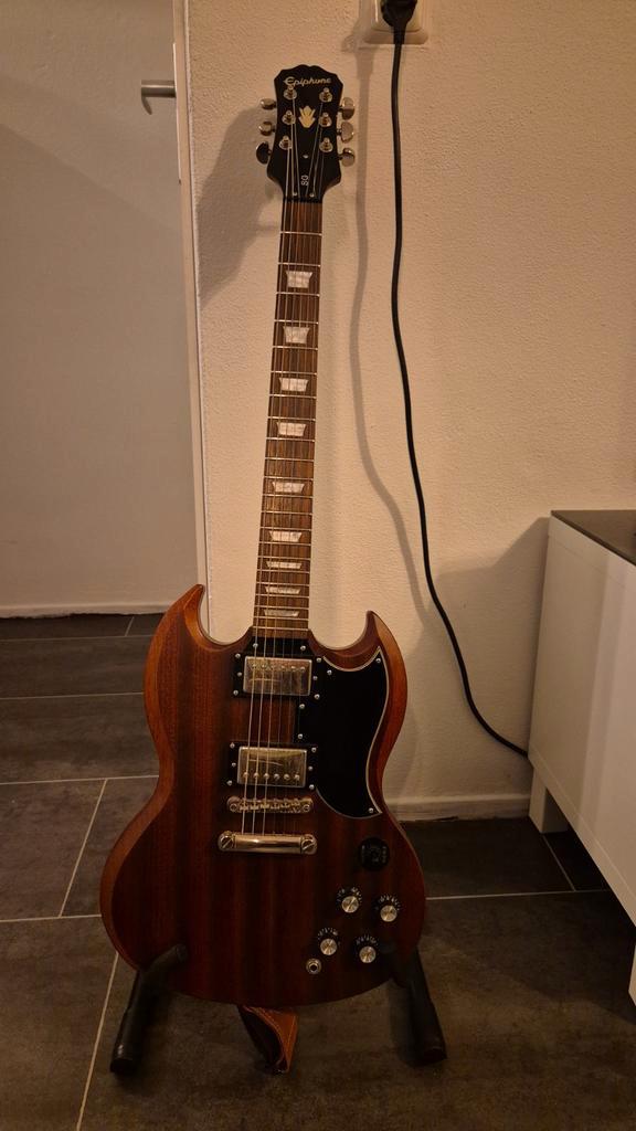 Epiphone SG, Muziek en Instrumenten, Snaarinstrumenten | Gitaren | Elektrisch, Zo goed als nieuw, Solid body, Epiphone, Ophalen