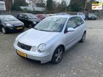 Volkswagen Polo 1.4-16V //Airco / 5-deurs // Nieuwe APK, Voorwielaandrijving, Gebruikt, 4 cilinders, Bedrijf