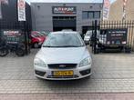 Ford Focus 1.4-16V Trend Airco PDC NAP APK, 15 km/l, Gebruikt, 1147 kg, 4 cilinders