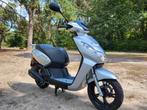 Peugeot Kisbee RS 2021, Fietsen en Brommers, Scooters | Peugeot, Ophalen, Overige modellen, Maximaal 45 km/u, Zo goed als nieuw