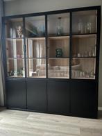 Vitrinekast chester zwart eikenhout, Huis en Inrichting, Ophalen, 200 cm of meer, Eikenhout, Zo goed als nieuw