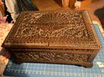 Indische houtsnijwerk, mooi doosje, Antiek en Kunst, Kunst | Beelden en Houtsnijwerken, Ophalen of Verzenden