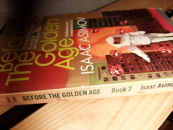 Before the Golden Age - Isaac Asimov, Boeken, Science fiction, Gelezen, Ophalen of Verzenden