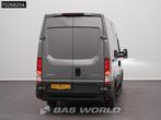 Iveco Daily 35S21 BPM VRIJ! Automaat Black Edition 2025 mode, Auto's, Bestelauto's, Automaat, Stof, Euro 6, 4 cilinders