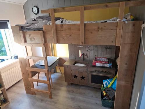 Steigerhouten hoogslaper, Kinderen en Baby's, Kinderkamer | Stapelbedden en Hoogslapers, Zo goed als nieuw, Hoogslaper, Ophalen