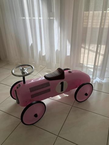 RETRO.  LOOPAUTO. ROSE beschikbaar voor biedingen