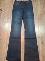 KUYICHI Amy bootcut jeans W27 L32, Kleding | Dames, Spijkerbroeken en Jeans, Blauw, KUYICHI, Nieuw, Ophalen of Verzenden
