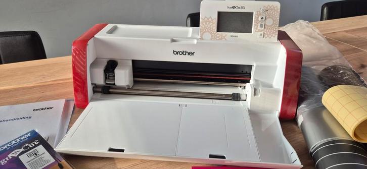 Brother Scan 'n Cut DX - SDX900, Hobby en Vrije tijd, Knutselen, Zo goed als nieuw, Gereedschap of Toebehoren, Ophalen