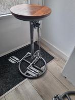 5 keer industriële barkruk, Huis en Inrichting, Barkrukken, 1 kruk, Ophalen of Verzenden, Zo goed als nieuw, 60 tot 90 cm