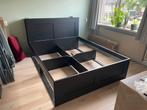 Zgan Brimnes bed met hoofdboord en middenbalk, Ophalen, Wit, Tweepersoons, Zo goed als nieuw