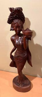 Balinese vrouw houtsnijwerk, Antiek en Kunst, Kunst | Beelden en Houtsnijwerken, Ophalen of Verzenden