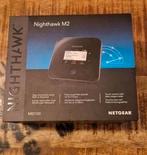 Netgear nighthawk M2 MR2100 met externe antenne, Computers en Software, Routers en Modems, Ophalen of Verzenden, Zo goed als nieuw