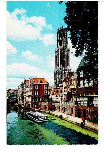 ansicht Utrecht Dom  gelopen (1117) beschikbaar voor biedingen