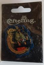 Efteling pin op kaartje vliegende Hollander., Ophalen, Zo goed als nieuw, Button of Speldje