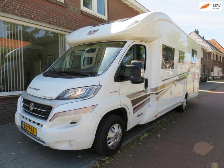 Mc louis SOVEREIGN 80 5 persoons 2016 zeer nette camper, Caravans en Kamperen, Campers, Bedrijf, tot en met 5, Half-integraal