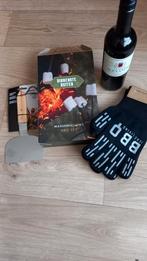 BBQ set. Hamburger spatel. Handschoenen. Wijn. Marshmallows, Ophalen of Verzenden, Nieuw