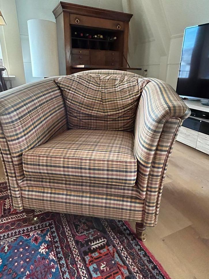Klassieke fauteuil met geruite bekleding, Huis en Inrichting, Fauteuils, Gebruikt, Stof, 50 tot 75 cm, Ophalen