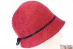 kleine Vintage Dames cloche dophoed VEB oudroze haarvilt 54, 134 t/m 140, Gebruikt, Meisje, Hoed