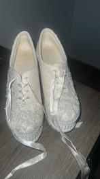 Bruidsschoenen maat 37, Kleding | Dames, Schoenen, Ophalen of Verzenden, Zo goed als nieuw, Zwart, Sneakers of Gympen
