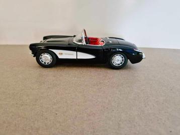 Prachtige Chevrolet Corvette 1957,gaaf,metaal,1:18,Majorette beschikbaar voor biedingen