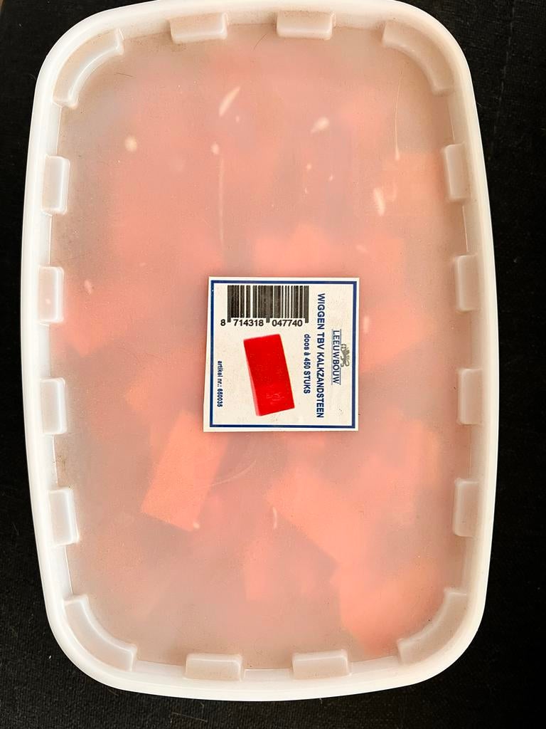 Wiggen TTBV Kalkzandstenen ca. 450 stuks, Doe-het-zelf en Verbouw, Metselstenen, Ophalen of Verzenden, Gebruikt, Kalkzandstenen