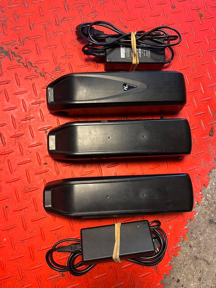 Elektrische fiets accus 36V, Fietsen en Brommers, Fietsaccessoires | Fietsaccu's, Gebruikt, Ophalen