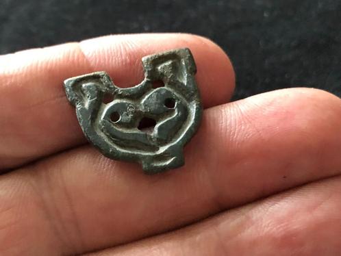 Aparte Bodemvondst MEROVINGISCH appliek met VOSSEKOP, Antiek en Kunst, Curiosa en Brocante, Ophalen of Verzenden