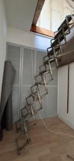 Zoldertrap opklapbaar zie foto's, Doe-het-zelf en Verbouw, Ladders en Trappen, Ophalen, Gebruikt, 2 tot 4 meter