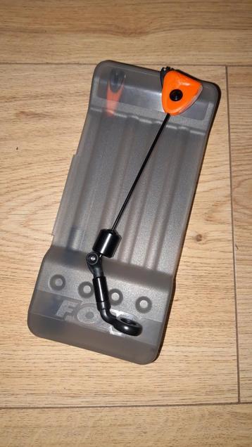 Fox mini swingers oranje 2 stuks beschikbaar voor biedingen