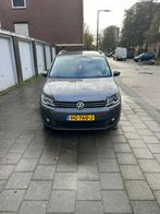 Volkswagen Touran 1.6 TDI 77KW Cross 2011 Grijs, Auto's, 4 cilinders, 22 km/l, 104 pk, 1500 kg