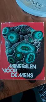 Zeldzaam Boek Mineralen, Edel- en Halfedelstenen, Ophalen of Verzenden