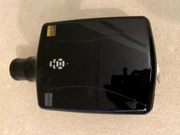 Zeerr goede kwaliteit Hitachi Full HD Beamer beschikbaar voor biedingen