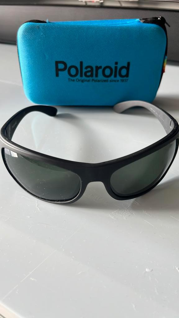 POLAROID HEREN ZONNEBRIL, Sieraden, Tassen en Uiterlijk, Zonnebrillen en Brillen | Heren, Zo goed als nieuw, Ray-Ban, Ophalen of Verzenden