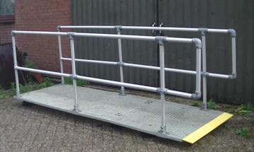     💥Loopbrug 💥 beschikbaar voor biedingen