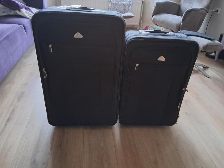 Set van twee koffers trolleykoffers Enrico Benedetti, Sieraden, Tassen en Uiterlijk, Koffers, Gebruikt, Zacht kunststof, 70 cm of meer
