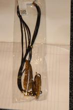 ketting met metalen veren (nieuw), Ophalen of Verzenden, Nieuw, Overige kleuren, Overige materialen