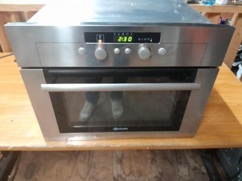 NETTE BAUKNECHT EMCHS6140 COMBI MAGNETRON/OVEN TE KOOP, Witgoed en Apparatuur, Magnetrons, Gebruikt, Inbouw, Combimagnetron, 60 cm of meer