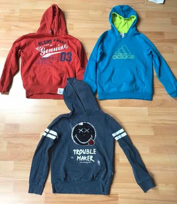 3 sweater hoodies maat 146-152 oa Adidas en Smiley World beschikbaar voor biedingen