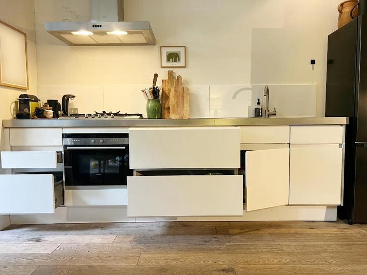 Mooie complete keuken van Brugman met Siemens apparatuur, Huis en Inrichting, Keuken | Complete keukens, Gebruikt, Hoekkeuken