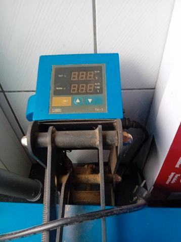 Hittepers machine beschikbaar voor biedingen