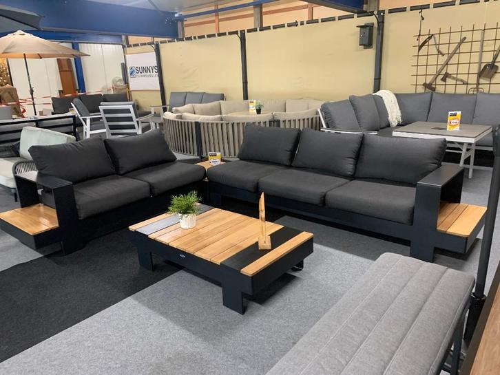 Lounge set Bermuda, Tuin en Terras, Tuinsets en Loungesets, Zo goed als nieuw, Loungeset, 5 zitplaatsen, Bank, Bijzettafel, Ophalen