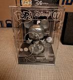 Funko Pop! Disney Mickey Mouse Diecast 07 Chase, Verzamelen, Poppetjes en Figuurtjes, Ophalen of Verzenden, Zo goed als nieuw