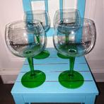 Tanqueray Gin glazen groot model op groene voet set van 4, Huis en Inrichting, Keuken | Servies, Ophalen, Glas of Glazen, Overige stijlen